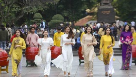 Hanoi Tourism Ao Dai Festival 2022 attracts over 3,000 visitors