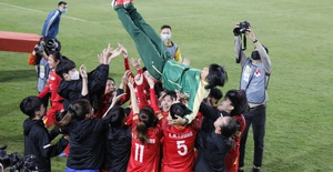 [Chùm ảnh] Lễ trao Giải bóng đá Nữ VĐQG – Cúp Thái Sơn Bắc 2021