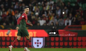 Ronaldo trở lại hội quân cùng ĐT Bồ Đào Nha