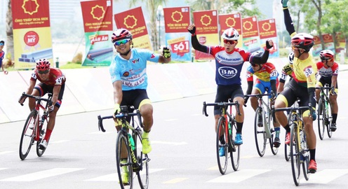 Chặng 7 Giải xe đạp VTV Cúp Tôn Hoa Sen 2020: Lê Nguyệt Minh nước rút xuất sắc về đích