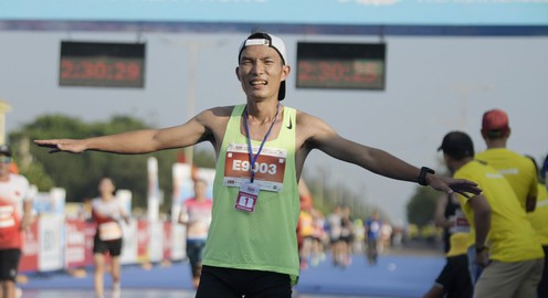 Hoàng Nguyên Thanh, Ngọc Hoa vô địch Tiền Phong Marathon 2024