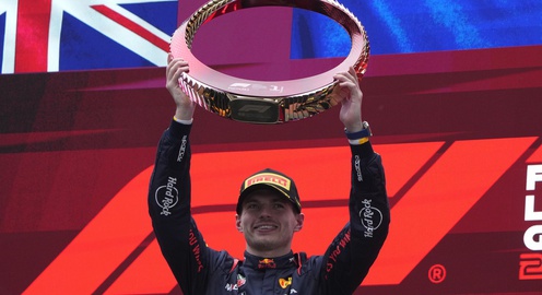 Max Verstappen về nhất tại GP Trung Quốc