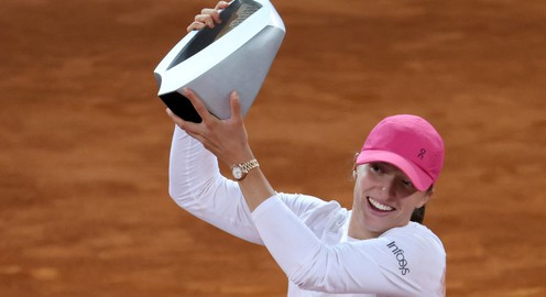 Iga Swiatek vô địch đơn nữ Madrid mở rộng
