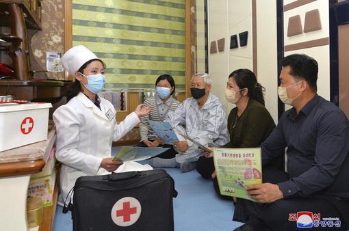 Số ca sốt tại Triều Tiên vượt mốc 2 triệu trường hợp