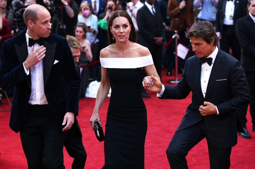 Vợ chồng Hoàng tử William trên thảm đỏ Top Gun: Maverick với Tom Cruise
