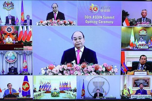 Vị thế đối ngoại ngày càng lớn mạnh, thách thức và nỗ lực xây dựng cộng đồng của ASEAN