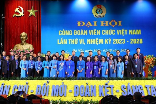 Khai mạc trọng thể Đại hội Công đoàn Viên chức Việt Nam lần thứ VI, nhiệm kỳ 2023 - 2028