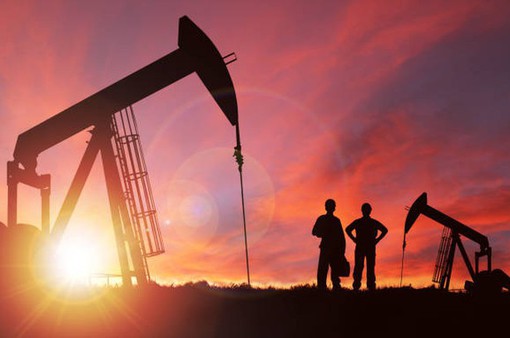 Tương lai giá dầu trong căng thẳng ở Trung Đông