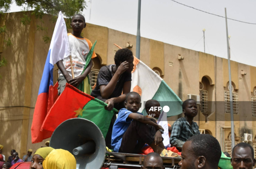 Burkina Faso trục xuất 3 nhân viên ngoại giao Pháp