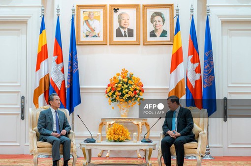 Ngoại trưởng Trung Quốc tuyên bố luôn là đối tác tin cậy và ủng hộ mạnh mẽ Campuchia