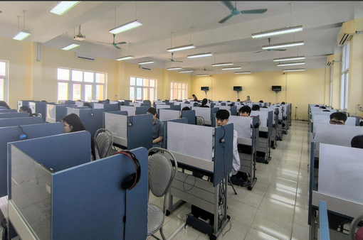 3 đợt thi đánh giá năng lực Đại học Quốc gia Hà Nội: Thủ khoa đạt 129/150 điểm