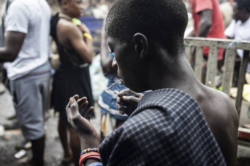 Ma túy tàn phá giới trẻ châu Phi