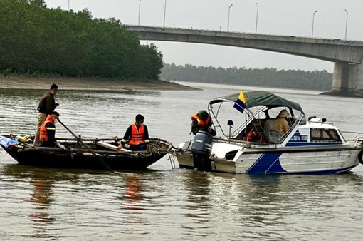 Tìm thấy thi thể cuối cùng trong vụ 4 người mất tích vì chìm thuyền tại Quảng Ninh
