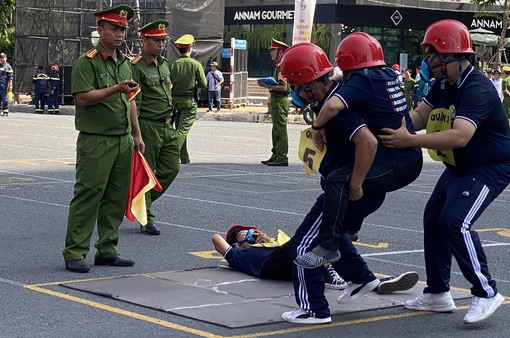 TP Hồ Chí Minh: 22 đội tuyển tham gia Hội thi nghiệp vụ chữa cháy và cứu nạn, cứu hộ