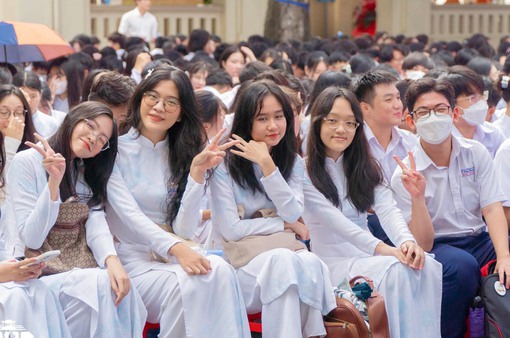 Tỷ lệ “chọi” lớp 10 chuyên của TP Hồ Chí Minh tăng cao