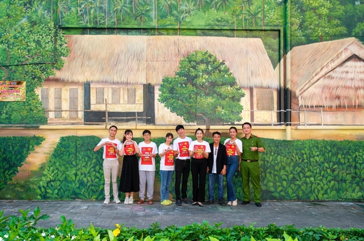Nghệ sĩ hào hứng tham gia công trình bích họa “Việt Nam tươi đẹp”