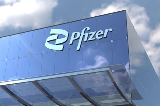Pfizer thắng kiện AstraZeneca về bằng sáng chế thuốc trị ung thư