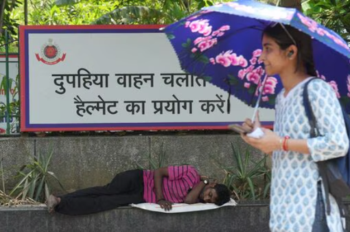 Nhiệt độ lên tới 44 độ C, New Delhi ban hành cảnh báo đỏ về nắng nóng