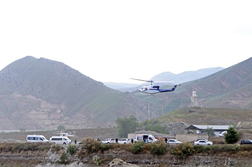 Không có dấu hiệu sự sống trong vụ trực thăng chở Tổng thống Iran gặp nạn