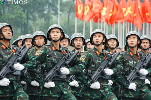 TRỰC TIẾP: Lễ kỷ niệm, diễu binh, diễu hành 70 năm Chiến thắng Điện Biên Phủ