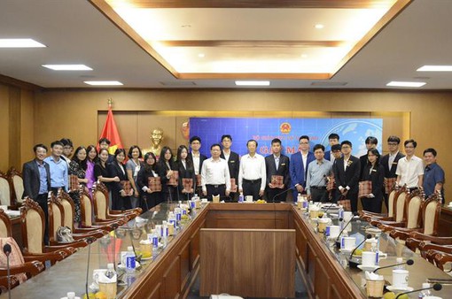 Đoàn học sinh Việt Nam sẵn sàng chinh phục kỳ thi khoa học kỹ thuật quốc tế