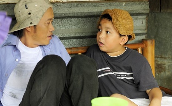 Phim mới trên VTV9: Hoài Linh và con trai nuôi bụi đời "hết cỡ"