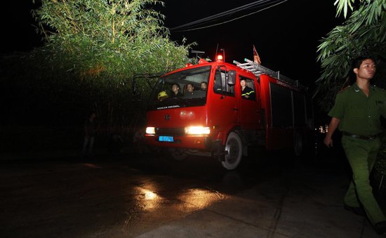 Cháy lớn ở Hưng Yên, các tỉnh chi viện xe cứu hỏa