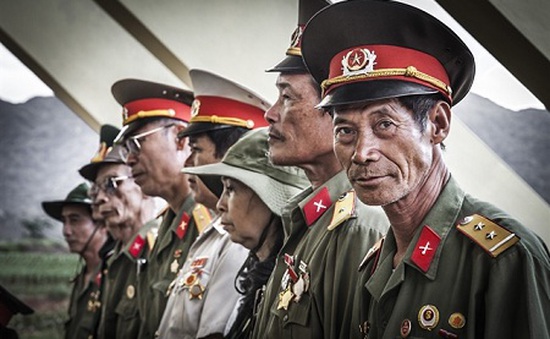 Ảnh chụp cựu chiến binh Việt Nam tranh giải ảnh quốc tế