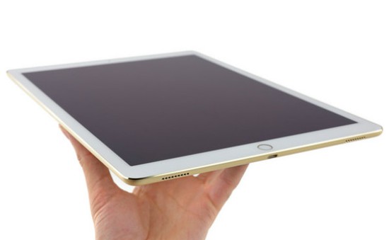 Cận cảnh mở hộp iPad Pro 12,9 inch