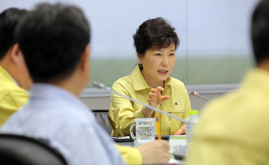 Bạn thân bà Park Geun-hye về Hàn Quốc hợp tác điều tra