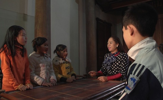 Du ca Việt: NSND Thúy Hường truyền tình yêu quan họ tới thế hệ trẻ