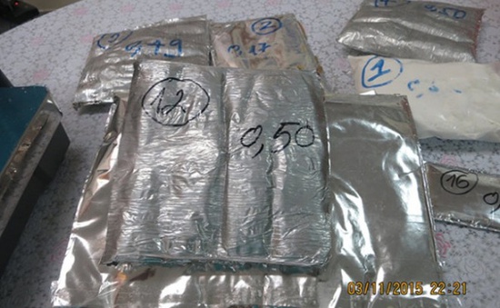 Bắt hành khách giấu hơn 5kg cocaine tại sân bay Tân Sơn Nhất