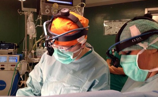 Ứng dụng Google Glass trong phẫu thuật tim mạch