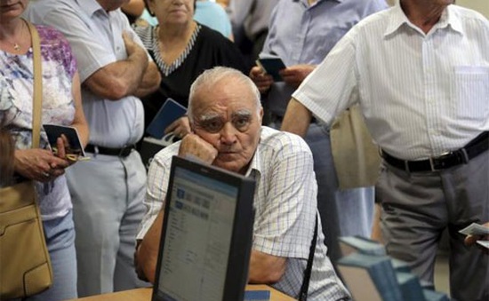 IMF cảnh báo Hy Lạp cần khoản cứu trợ lớn hơn