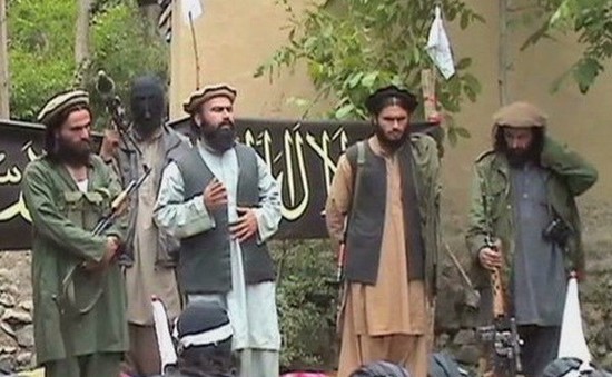 Pakistan cho phép tòa án binh xét xử phiến quân