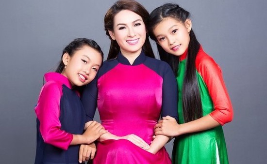 Ca sĩ Phi Nhung ra mắt MV Đi học cùng các con nuôi