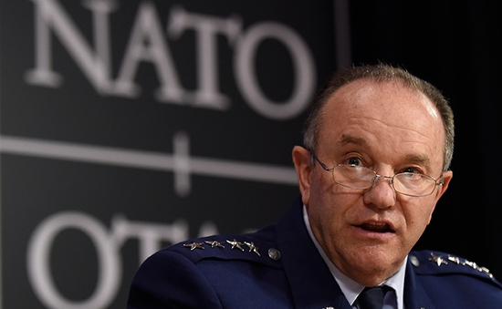 NATO dự định lập lại liên lạc quân sự với Nga