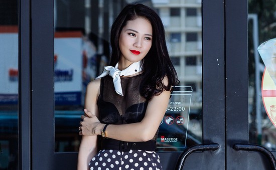 Hoa hậu Thể thao Trần Thị Quỳnh khoe vẻ đẹp gợi cảm