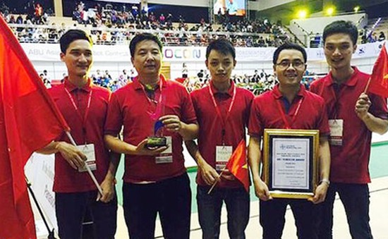 Đội tuyển Việt Nam vô địch Robocon châu Á - Thái Bình Dương về nước