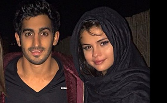Selena Gomez thân thiết với đại gia Dubai?