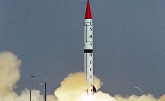 Pakistan phóng thử thành công tên lửa đạn đạo Shaheen III