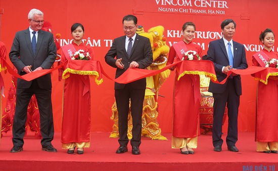 Khai trương Trung tâm thương mại Vincom thứ 5 tại Hà Nội