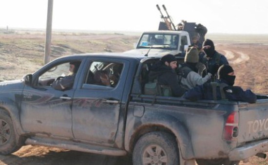 Mỹ truy tìm nguồn gốc loạt xe hơi của IS