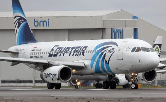 Ai Cập: Cơ quan điều tra xác nhận có khói trên chuyến bay MS804