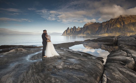 Nhiếp ảnh gia đưa vợ đi trốn trên núi ở Na Uy và Thụy Điển
