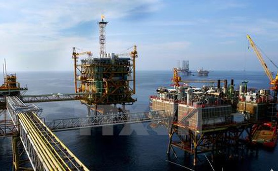 IEA: Thị trường dầu mỏ sẽ cân bằng hơn vào cuối năm 2016