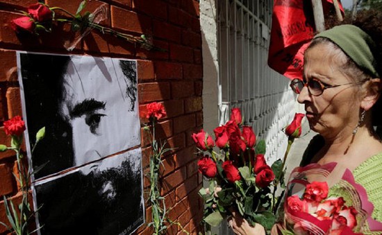 Cuba tuyên bố quốc tang lãnh tụ Fidel Castro trong 9 ngày