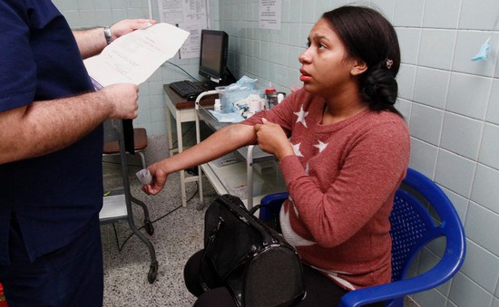 Nhân viên điều dưỡng Mỹ dương tính với virus Zika chưa rõ nguồn lây nhiễm