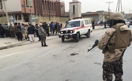Đánh bom liều chết tại Afghanistan, hơn 60 người thương vong