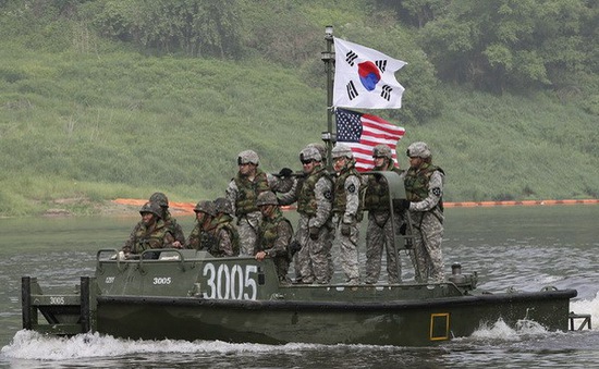 Hàn Quốc - Mỹ tập trận hải quân chung trên biển